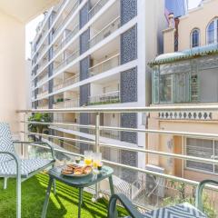 LB Vacation Rentals I Beautiful 2BR Apt, Renovated in 2025, La Croisette, Minutes from Beach and Palais
