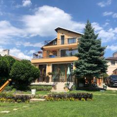 Modern Villa with Garden in Evksinograd, Varna by Flat manаger