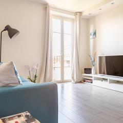 Casa fronte stazione, 300mt dal Centro, Free Parking