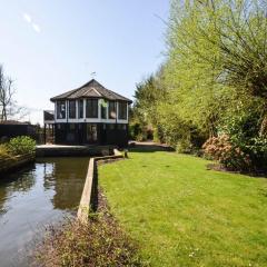 Drakes - Holiday Cottage in Wroxham