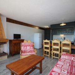 Les Saisies: Grand 2 pièces cabine, 6 pers, cheminée, balcon sud, wifi - FR-1-293-248