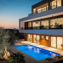 Villa Old Olive V by Vivi Rent