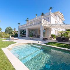 Catullo Lakefront Luxury Apartments by Wonderful Italy