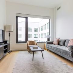 Blueground Gowanus rooftop pool nr Prospect Park NYC-1847