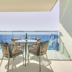 SUNSET DRIVE 128 Luxury Beach Retreat by CAR