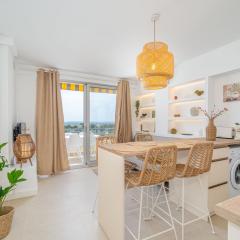 157-Empurialola-Apartamento con vistas preciosas en Empuriabrava