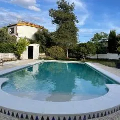 habitaciones con piscina privada en casa de campo, Granada