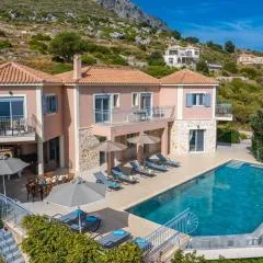 Villa Estiasi by Villa Plus