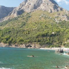 Villa with Breathtaking Sea View