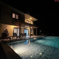 Villa LUX