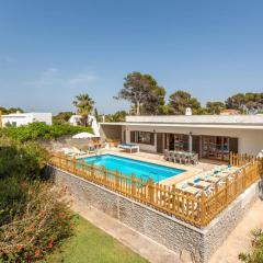 Villa Es Pins by Villa Plus