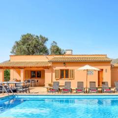 Villa Andreu by Villa Plus