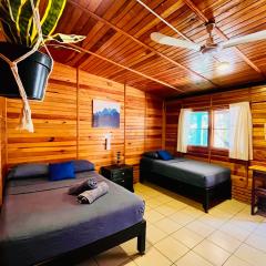 Wasi la Punta 4 Starlink 2min walk to the beach