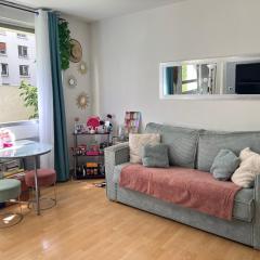 Charmant Studio près des Champs Elysées