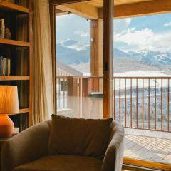 3BR Mountain Condo at the Trailhead with Huge Views