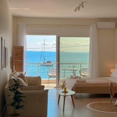 Above The Sea Luxury Apartment