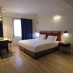 Feronya Hotel