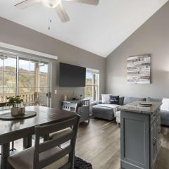 Taneycomo Lakeside Serenity