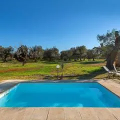 Trullo Mandorlo by Wonderful Italy