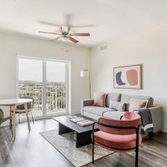 Blueground Brickell pool wd nr City Centre MIA-142