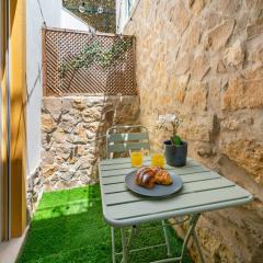 Apt with private terrace 250m to Largo Intendente