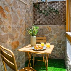 2-bed apt with a charming terrace at Intendente