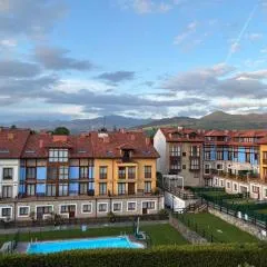 Precioso Ático con Vistas en El Capricho de Colombres, Asturias