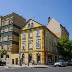 K-HAUS