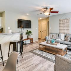 Walk to Ocean Condo with Balcony in Myrtle Beach!