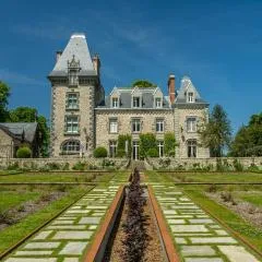 Domaine de Kerrosen à proximité du port de Dinan, sur la Rance