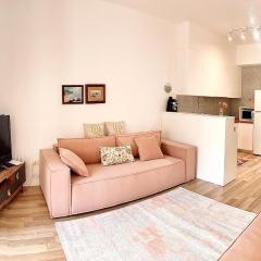Cosy and Comfy Apartment 2 min walk to the beach