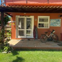 Casa perto do mar, conforto em meio a natureza