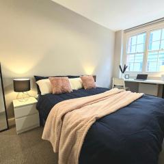 2BR Gem Stylish & Spacious Kings Cross Flat