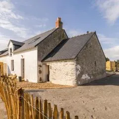 Maison bretonne rénovée près de la mer avec jardin, terrasse et équipements modernes - FR-1-306-1197