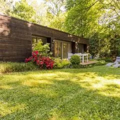 Gîte Contemporain avec Jardin et Parking à La Chapelle-sur-Erdre - FR-1-306-1309