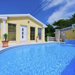 Villa in Ripenda Kras with Pool and Sauna