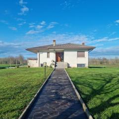 In campagna vicino al mare