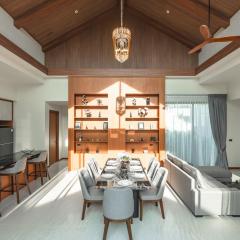 V186 Quiet Glamour Oasis 4BR Poolside Sanctuary