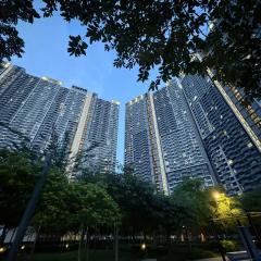 M Vertica Residence by Dynasty