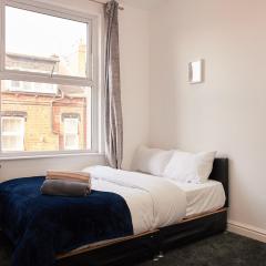 West Yorkshire Stay - Heart of Leeds