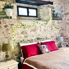 Giardino sul Fiume a 10 min da Piazza del Popolo con parcheggio privato e giardino vista fiume