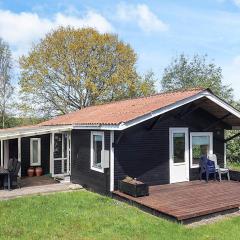 6 person holiday home in Hadsund