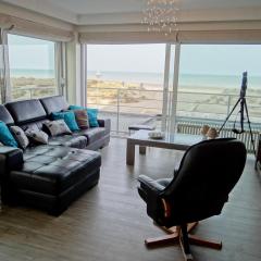 Apartment in Nieuwpoort near the Beach