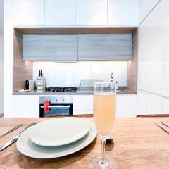 New! Cozy & Stylish Studio at Studio One Marina