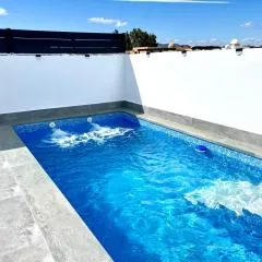 BORA BORA Ático con piscina privada en Paraíso de VERA