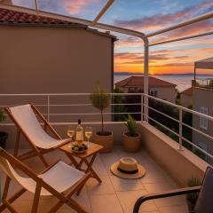 Sunny Resort apartment with seaview 1314