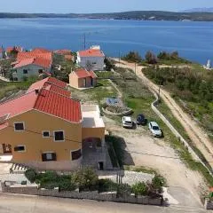Apartments Mikecin