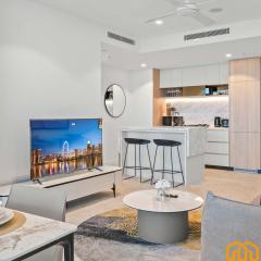QW Luxury River City Views