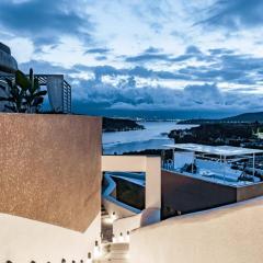 DaLi YanYun Sea View Holiday Hotel