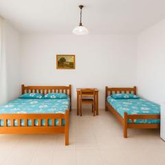 Aura Rooms